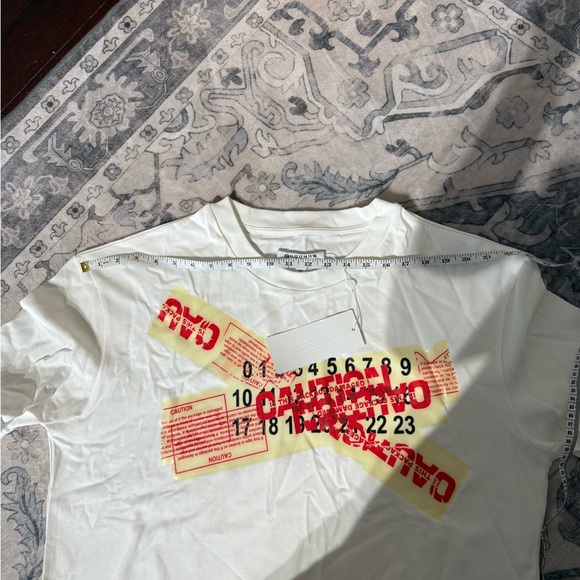 MAISON MARGIELA
LOGO-PRINTED T-SHIRT - Picture 11 of 12